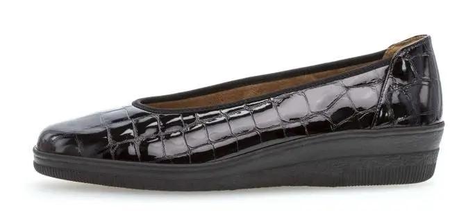 '36.400.97' dameslaofer - crocoprint lak Zwart - Chaplinshoes'36.400.97' dames laofer - crocoprint lak ZwartGabor