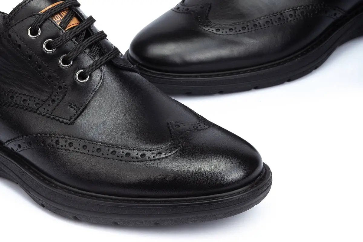 'Busot' lace - up shoe - black - Chaplinshoes'Busot' lace - up shoe - blackPikolinos