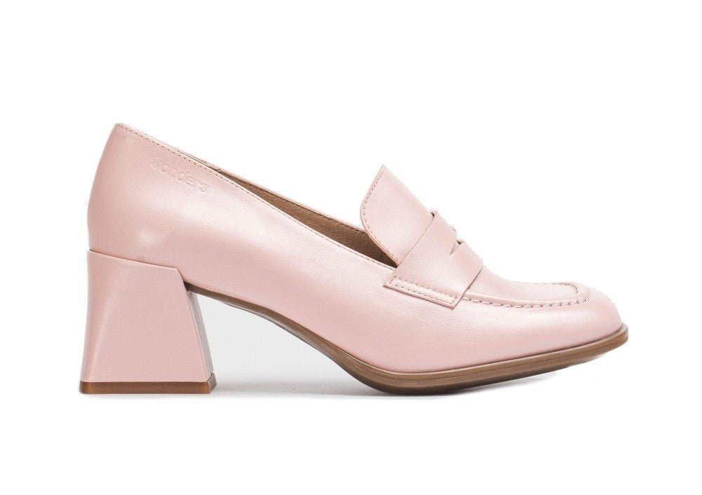 Damespump 'Celine' - roze lak - ChaplinshoesDamespump 'Celine' - roze lakWonders