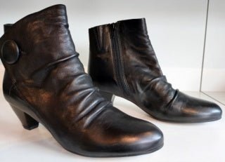 Clarks 'Litmus Test' dames enkellaars - ChaplinshoesClarks 'Litmus Test' dames enkellaarsClarks