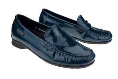 Ergonomische damesmocassin met brede pasvorm 'Crizia' - groen lak - ChaplinshoesErgonomische damesmocassin met brede pasvorm 'Crizia' - groen lakMephisto