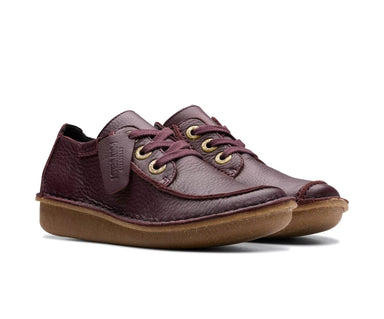 Damesveterschoen 'Grappig Dream' - rood - ChaplinshoesDamesveterschoen 'Grappig Dream' roodClarks