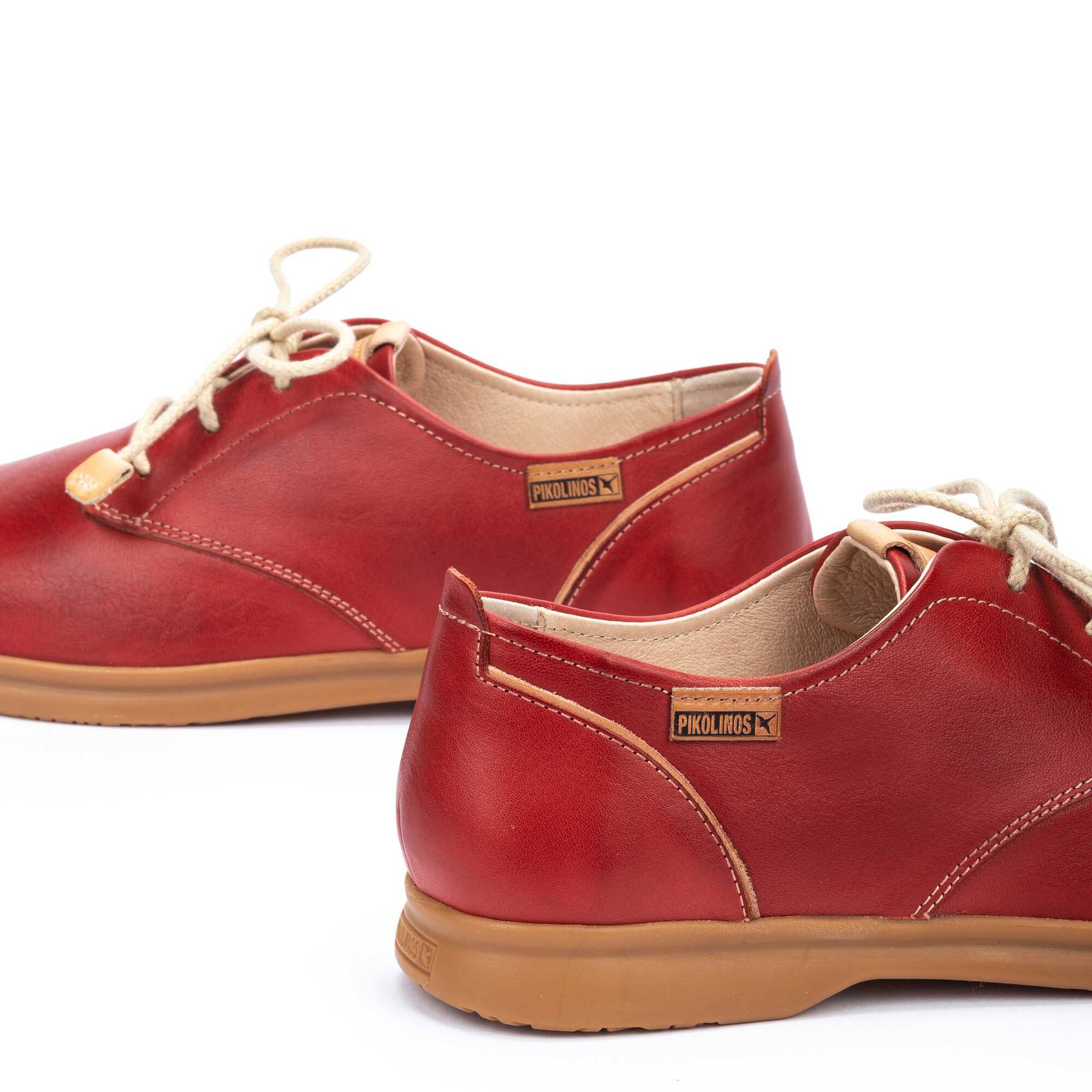 'Gandia' women's lace - up shoe - Red - Chaplinshoes'Gandia' women's lace - up shoe - RedPikolinos