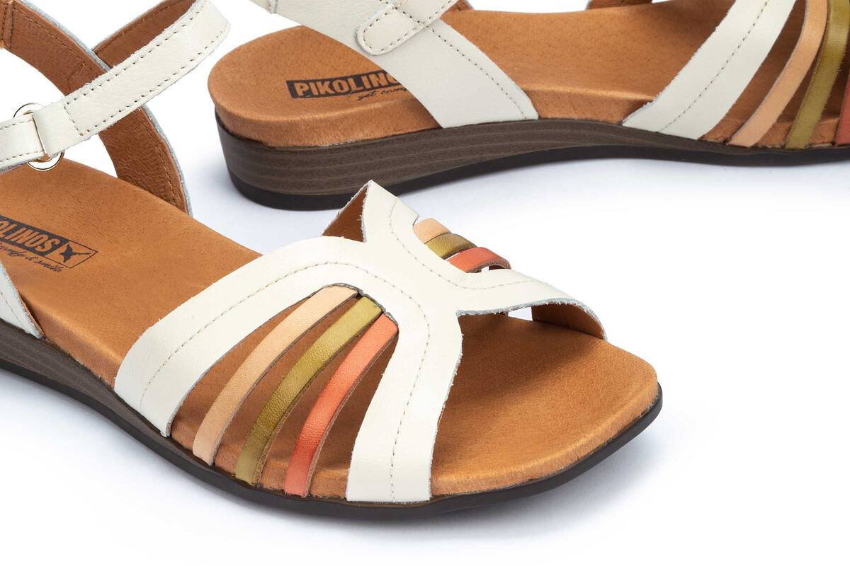 Damessandaal 'Ibiza' - gebroken wit mix - Chaplinshoes'Ibiza' damessandaal - gebroken wit mixPikolinos