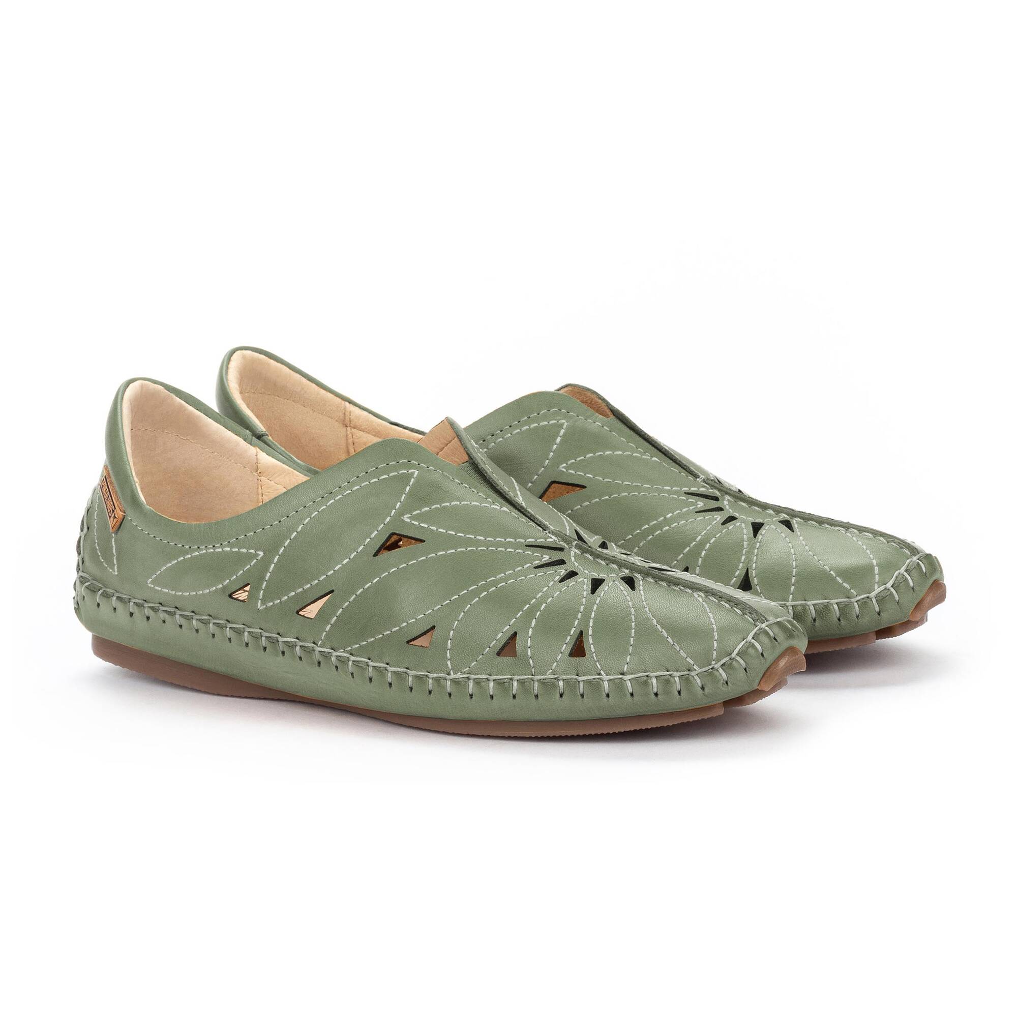 Geperforeerde zomerloafer voor dames 'Jerez' - groen - ChaplinshoesGeperforeerde zomerloafer voor dames 'Jerez' - groenPikolinos