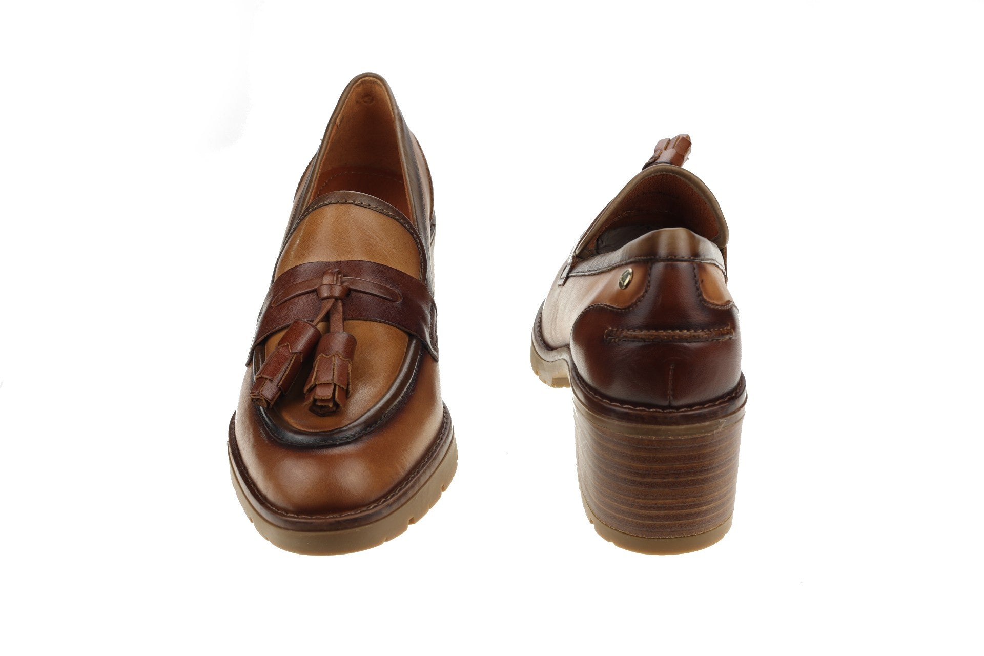 Damespump 'Llanes' - Bruin amandel - ChaplinshoesDamespump 'Llanes' - Bruine amandelPikolinos