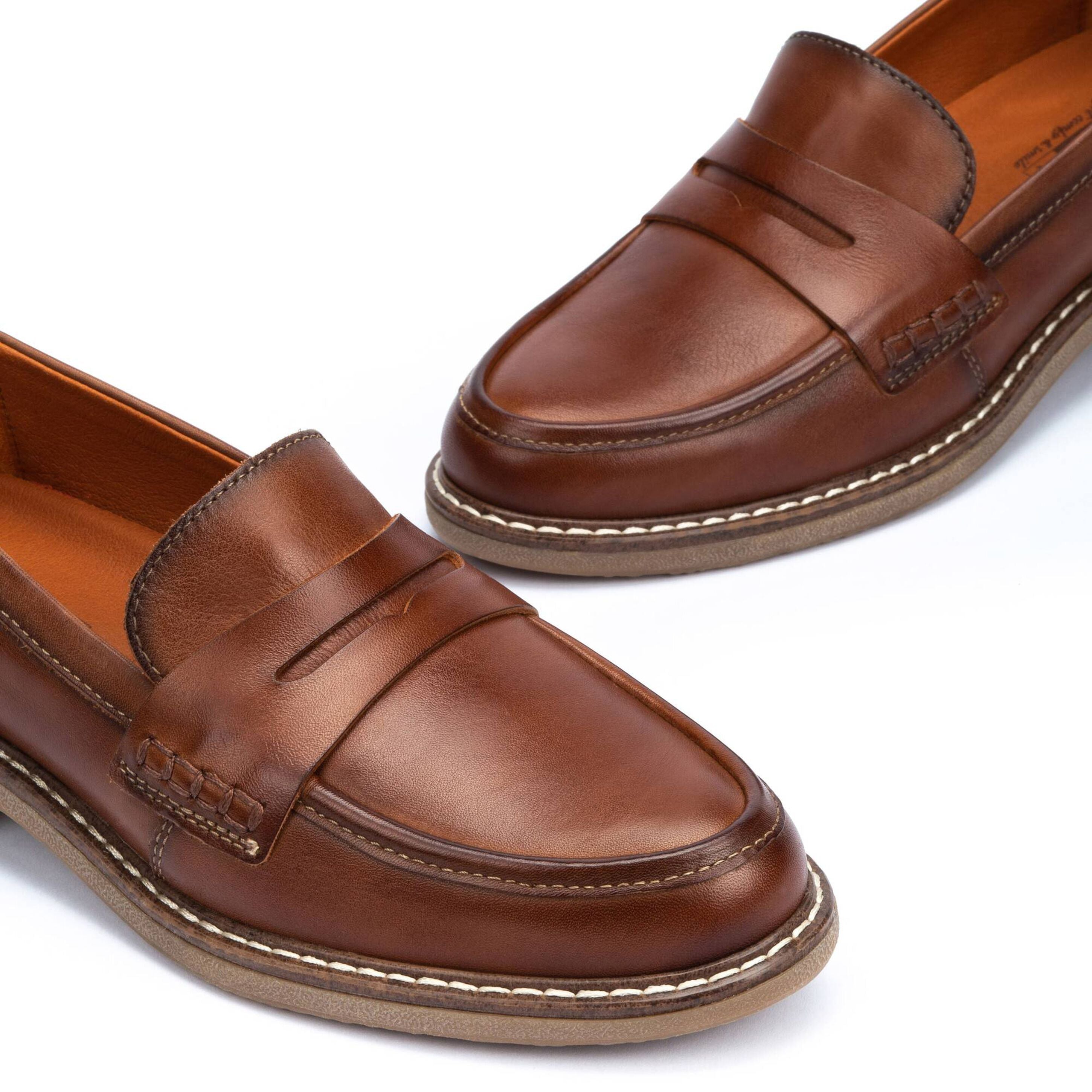 Mocassim feminino 'Aldaya' - Marrom