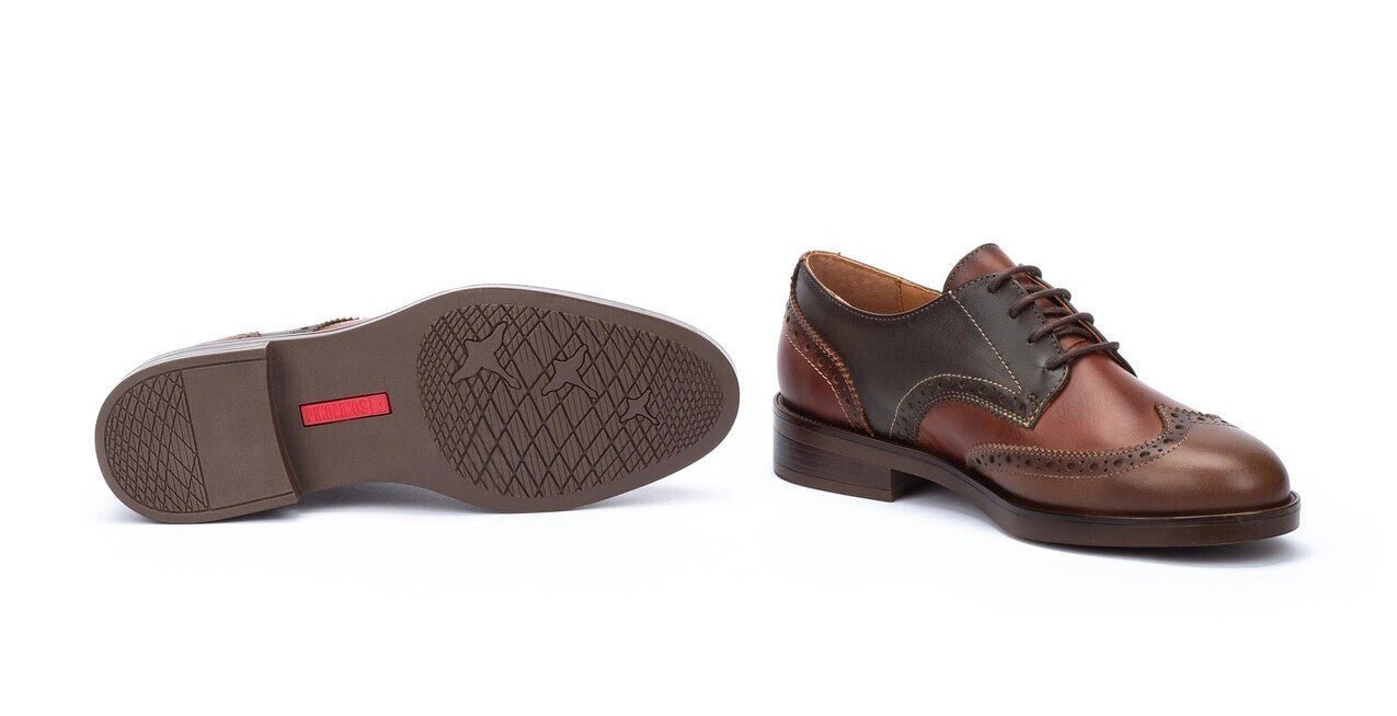 'Puertollano' dames veterschoen - Bruin - Chaplinshoes'Puertollano' dames veterschoen - BruinPikolinos