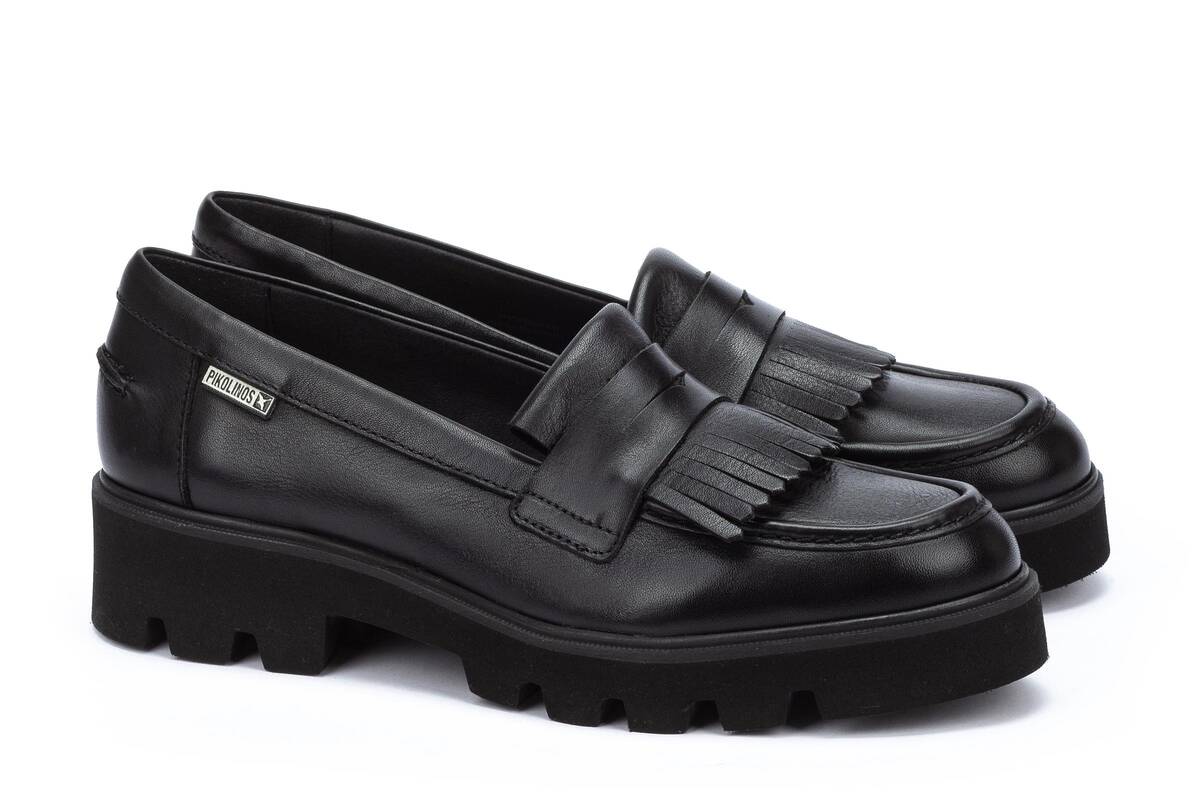 'Salamanca' women's pump - Black - Chaplinshoes'Salamanca' women's pump - BlackPikolinos