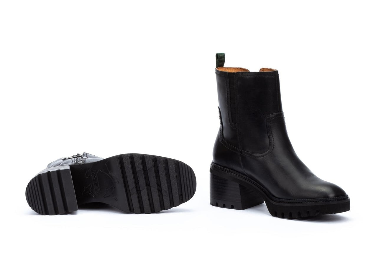 'Valladolid' women's boot - Black - Chaplinshoes'Valladolid' women's boot - BlackPikolinos