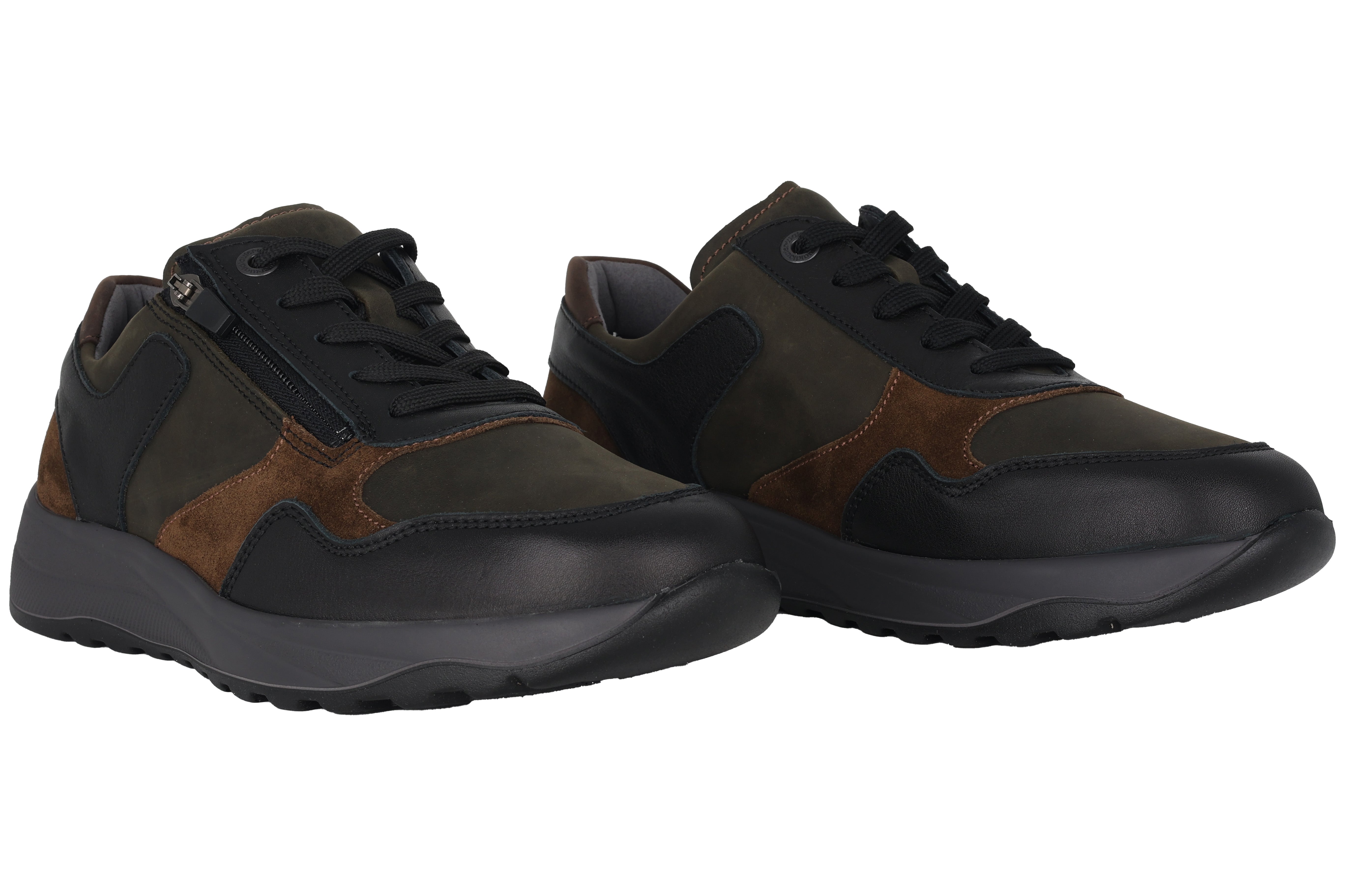 Sneaker allacciata da uomo "K-John" con vestibilità molto ampia (K) - Marrone